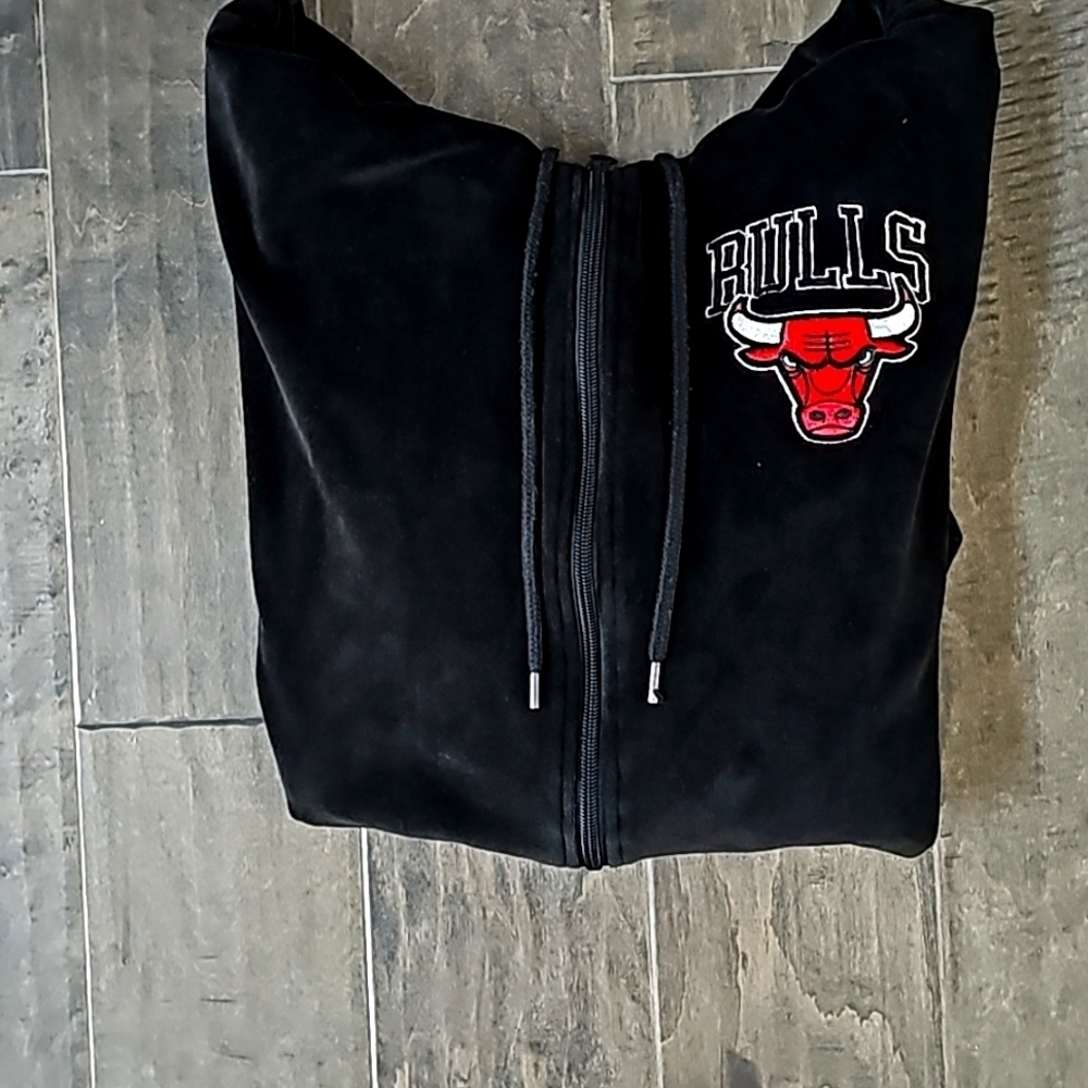 Chicago Bulls Velour Woman's Hoodie